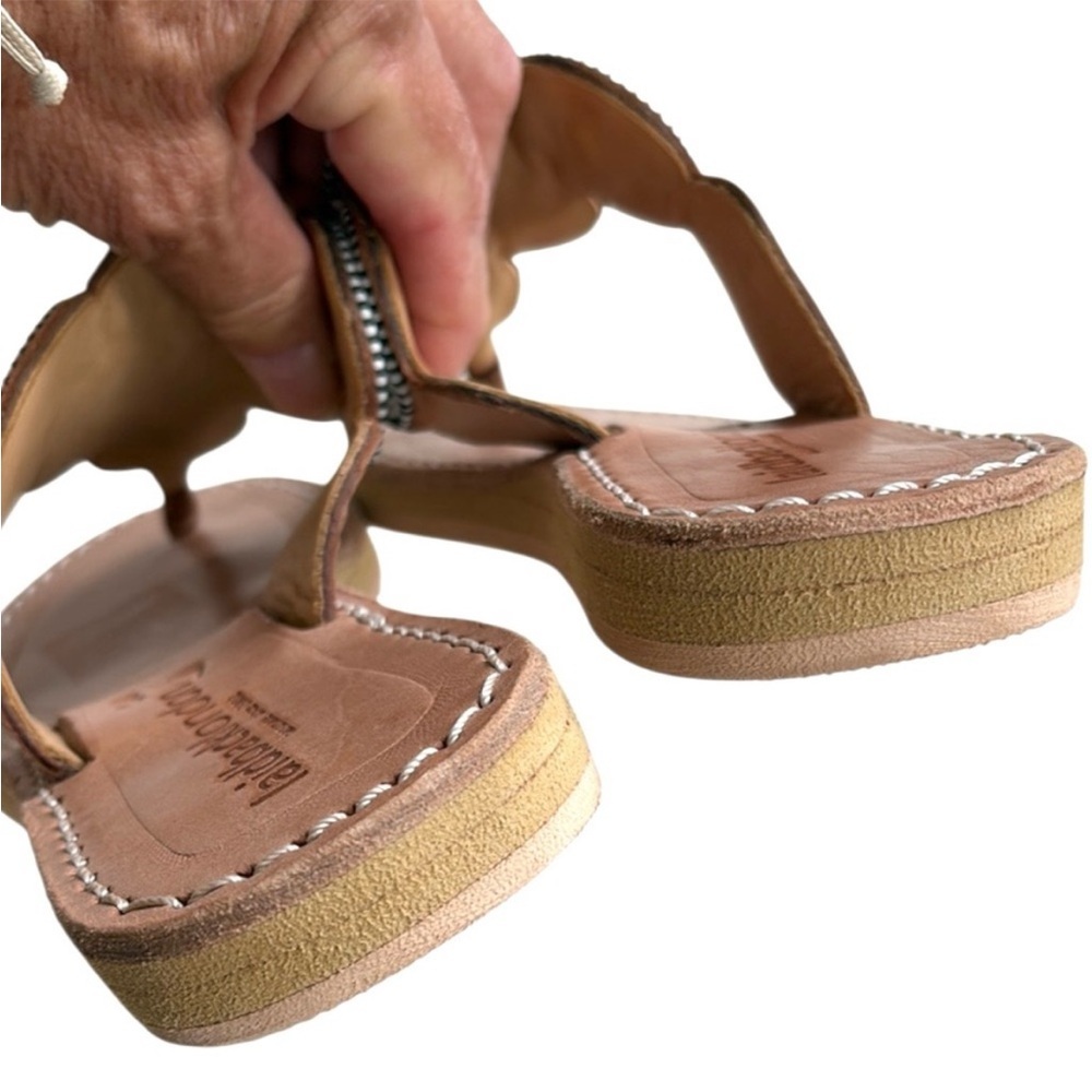 Like New LaidBack London Leather Beaded
Medallion Sandals Size 7 Retail $115.00 - Picture 7 of 9